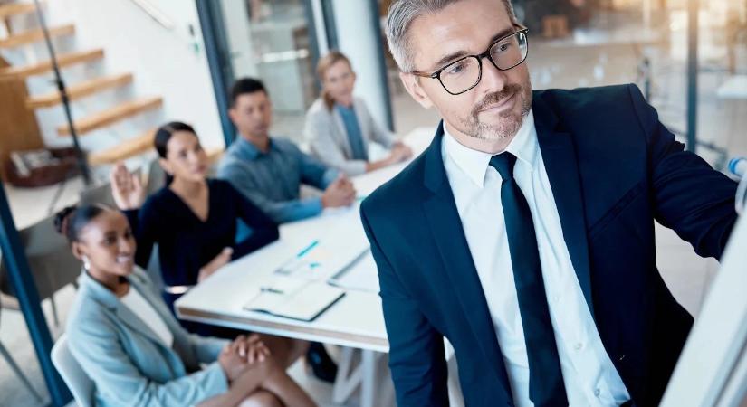 Sokan váltanának munkahelyet, de ez egyre több időbe telik