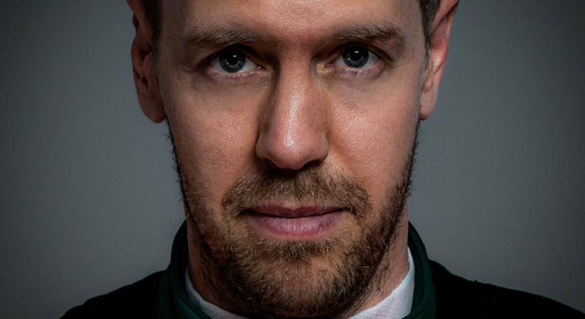 Videó: Vettel megérkezett az Aston Martinhoz!