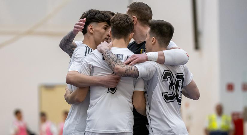 Hazahozták Pécsről a három pontot a DEAC férfi futsalosai