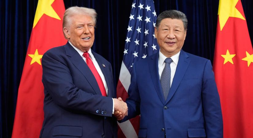 Trump telefonon beszélt Hszi Csin-pinggel