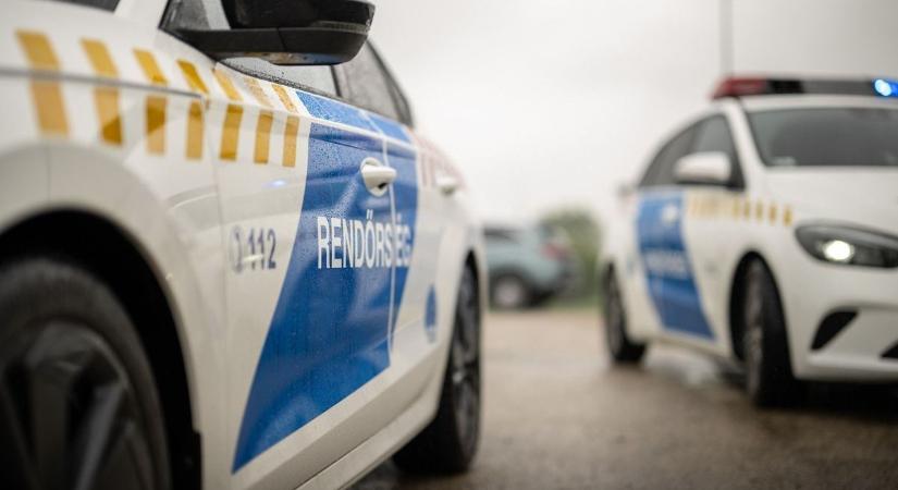 Rendőrségi akció szakította félbe a kábítószerüzletet, parkolóban sefteltek a dílerek