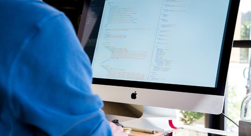 Bezárja romániai technológiai központját az Estée Lauder