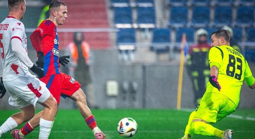 Ömlött a vér a Vasas–Honvéd rangadón, jött a mentő is, az edző háborút emleget