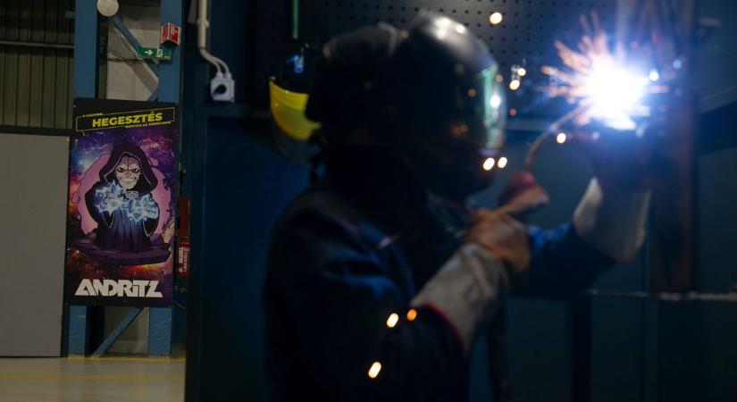 Nem csak a cégek versenyeznek a hegesztőkért – a hegesztők is egymással