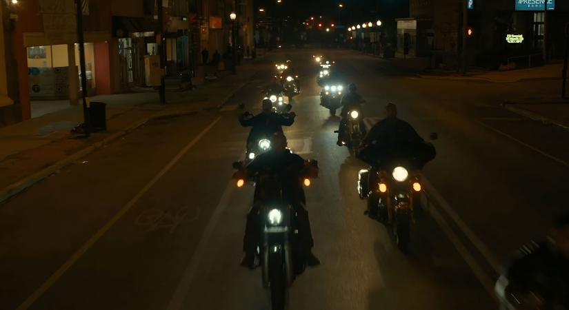 A rajongók várták, az HBO lépett, visszatér a rekorddöntő széria, berendelték a második évadot, uralni fogja a krimisorozatok frontvonalát