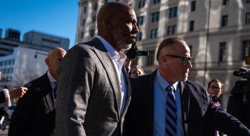 A maffiával pókerezett, óriási bajba került a szupersztár sportoló