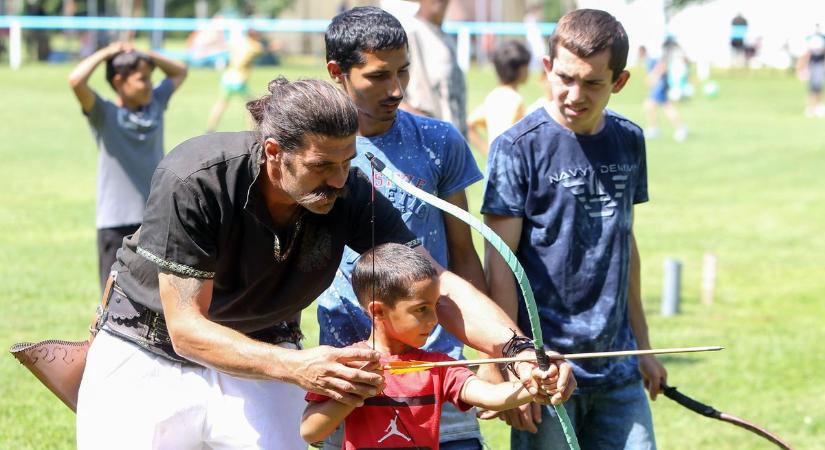 Adjon esélyt egy gyermeknek a szebb jövőre! Legyen Ön is nevelőszülő!