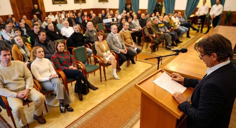 Élj férfiasan, de egészségesen! (fotókkal)