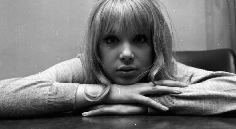 81 évesen már felismerhetetlen George Harrison és Eric Clapton exneje: így néz ki ma Pattie Boyd
