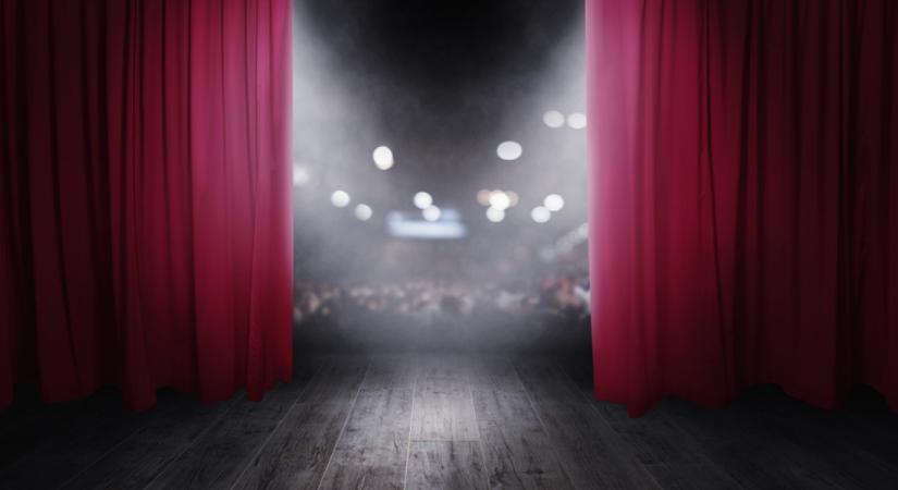 78 évesen meztelenre vetkőzik a színpadon a Kossuth-díjas színésznő - döntése okát is elárulta