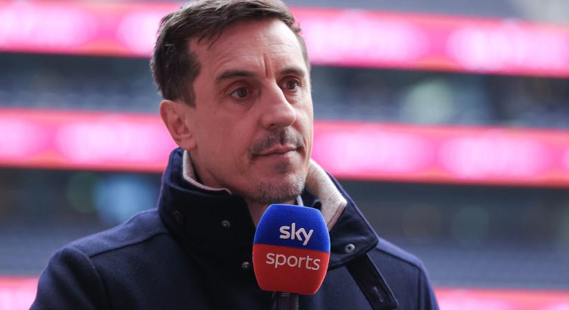 „Nem fut, csak lézeng” – Gary Neville ízekre szedte a United hátvédjét