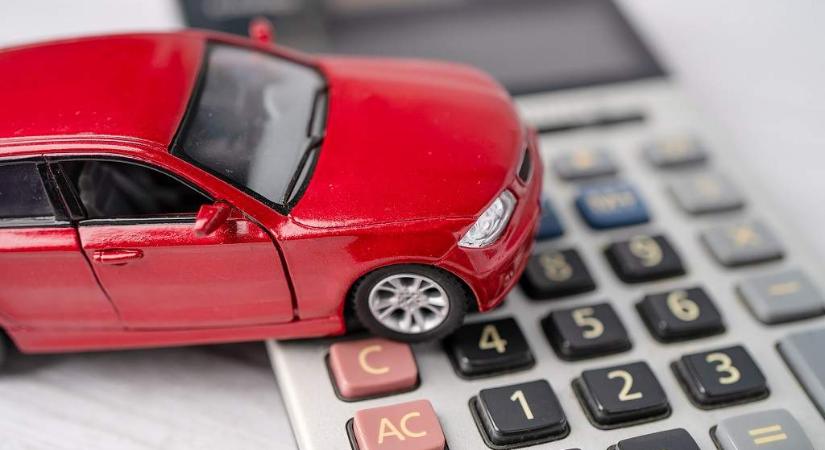 60-70 ezer kgfb-szerződést is lecserélhetnek az érintett autósok