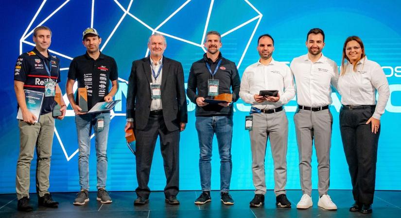 Sikeres mérnökök a hallgatókért: ismét a Széchenyi Egyetem adott otthont a Formula Student Symposiumnak