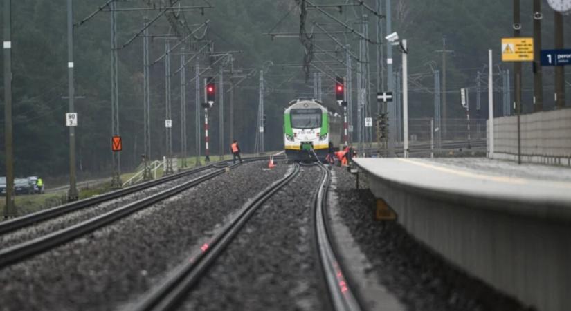 Lengyelországban kezdetét vette a kritikus infrastruktúra védelmére irányuló művelet