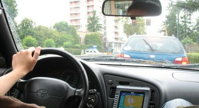 Akár 60-70 ezer kgfb-szerződést is lecserélhetnek az érintett autósok