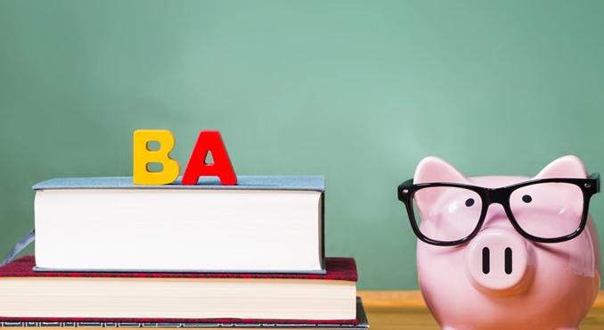 Ezekkel a bölcsészdiplomákkal alig lehet bruttó 400 ezer forintot keresni