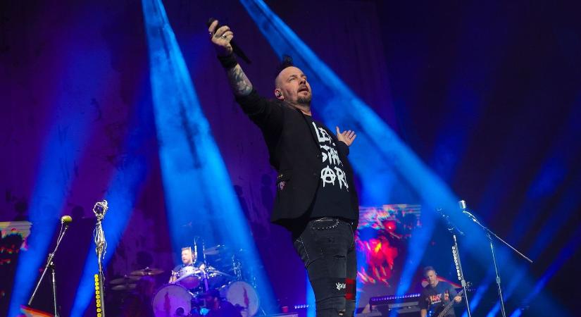 Arénarockerek lendületben