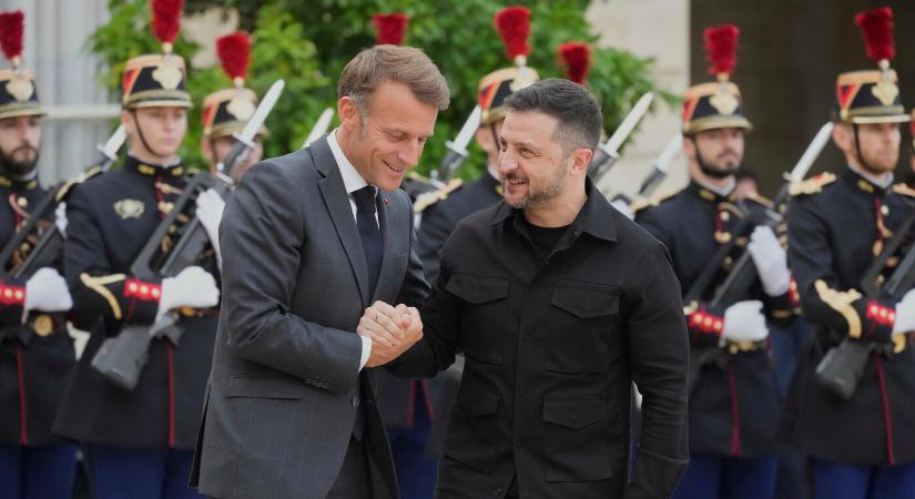 Macron: az amerikai béketerv jó irányba mutat, de bizonyos elemein még javítani kell