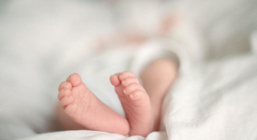 Nem volt idő kórházba menni, a mentők segítették világra Zoét