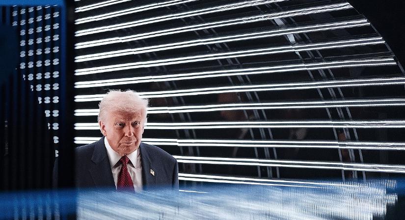 Kétfelé játszik Trump: halogatja a találkozót Zelenszkijjel, közben titokban egyezkedik az oroszokkal