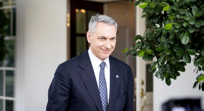 Lázár még két ciklust kér a MÁV rendbetételére – biztos, ami biztos