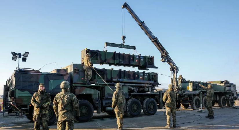 Üzenetet kapott Zelenszkij, leállhatnak a fegyverszállítások