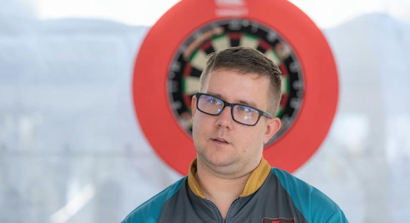 Kemény első ellenfél vár Kovács Patrikra a darts-világbajnokságon