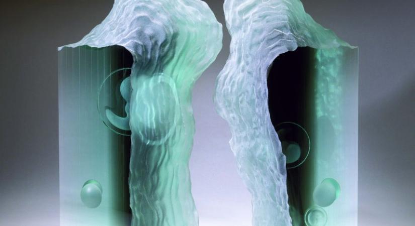 Az üveg alkímiája – Válogatás Bohus Zoltán és Lugossy Mária hagyatéki gyűjteményéből