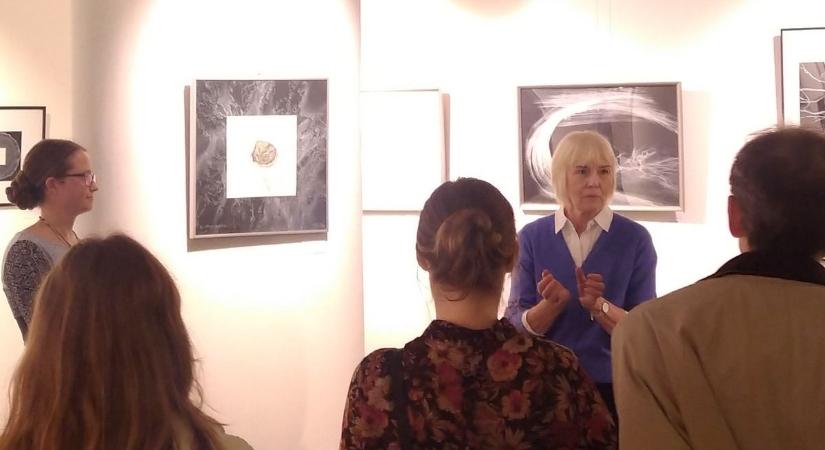 Helsinkibe költözött Makó – a grafikai kiállítást Tallinnban is várják