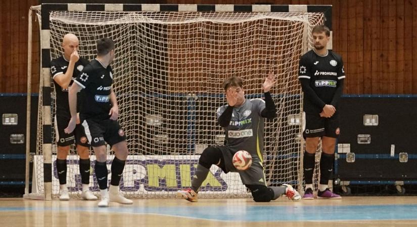 Nem sikerült elcsípni egy pontot se a riválistól