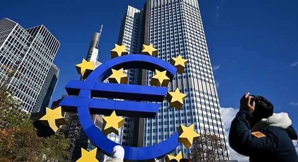 Elfogadták az EU jövő évi költségvetését