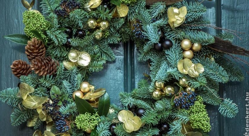 101 mesés karácsonyi kopogtató: egyik szebb, mint a másik