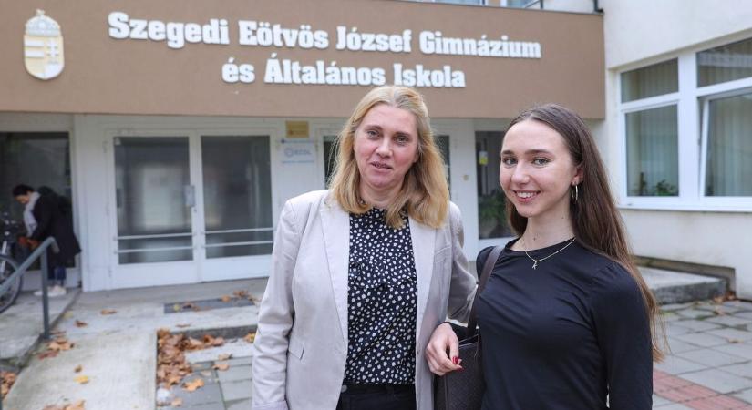 Szegedi diáklány tarolt a világ egyik legkeményebb szónokversenyén Kínában