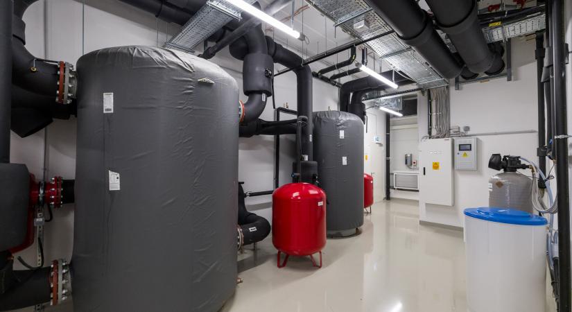 Korszerűbb fűtés fogadhatja a pécsi traumatológiára érkezőket