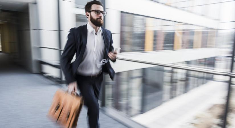 „Mintha minden nap oroszlánokkal harcolnánk” – ezért olyan feszült a modern ember