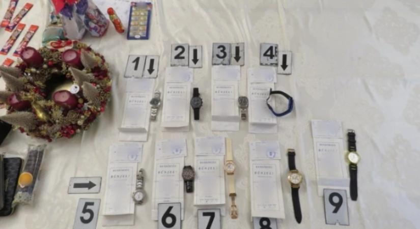 Értéktelen festmények, hamis ígéretek