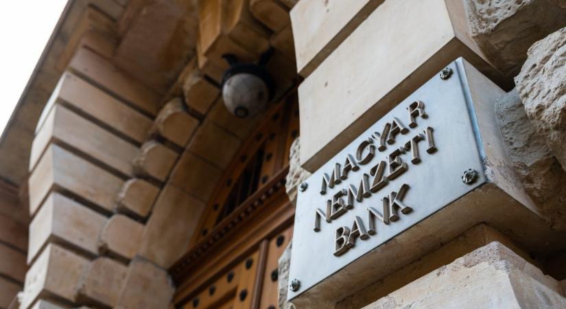 Durva bírság az Opus bennfentes kereskedőinek, Magyar Péter ügyét lezárta az MNB