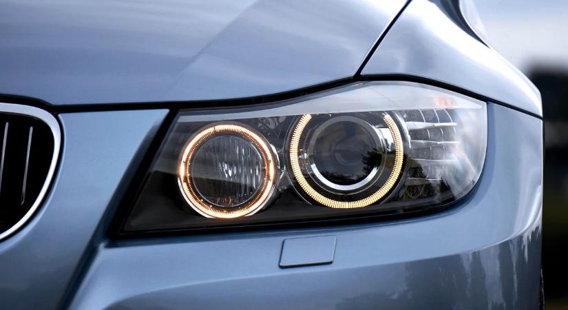 Az EU-ban 5,8 százalékkal nőtt az új autók eladása októberben