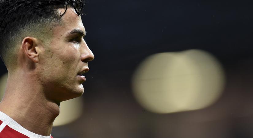 Cristiano Ronaldo: én tökéletes vagyok, Donald Trumpnál is többen ismernek