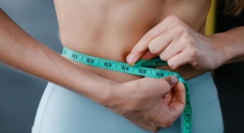 7 tudományosan bizonyított szokás, ami csökkenti a hasi zsírt