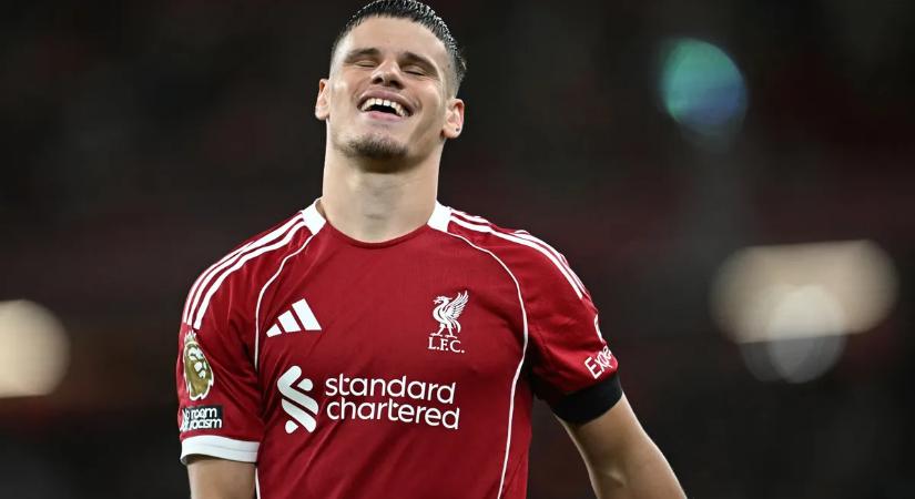 A Bors segített Kerkez Milos-rajongójának, napok óta ünnepel a brit szépség - videó