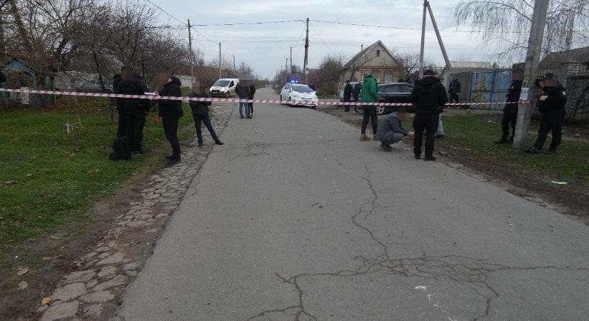 Részeg rendőr nyitott tüzet katonákra Zaporizzsja megyében, három harcost megsebesített