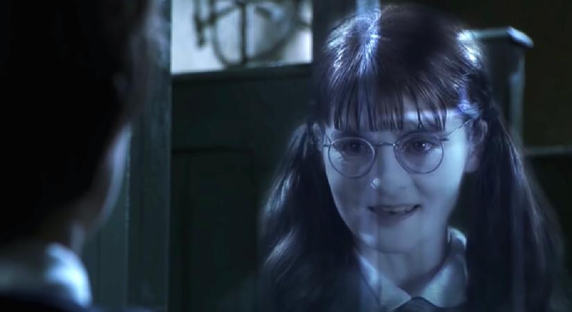 „Iskoláslánynak öltöztem” – Hisztis Mirtill színésznője 37 volt, amikor megkapta a 14 éves szellemlány szerepét