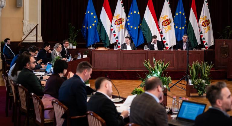 Szavazott a bírálóbizottság, de továbbra sem dőlt el, kik ülnek a BKV és a BKK élére