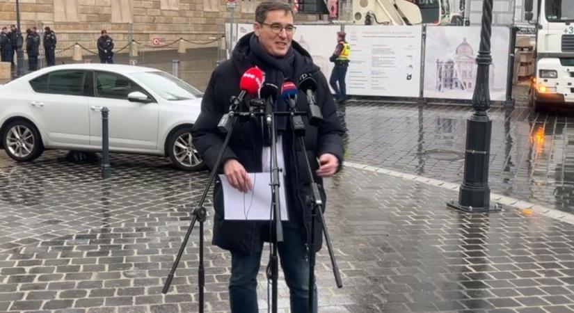 Karácsony Gergely levelet vitt a miniszterelnöknek, amelyben jelezte: Baj van