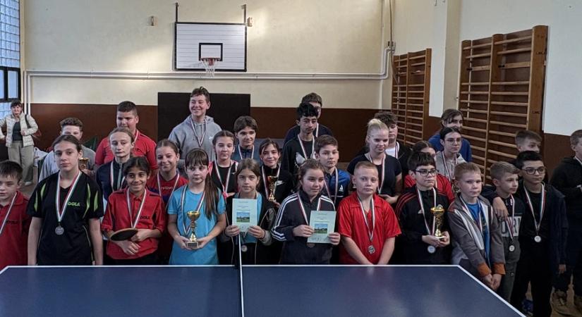 Eseménydús és sikeres november az asztalitenisz-utánpótlásban