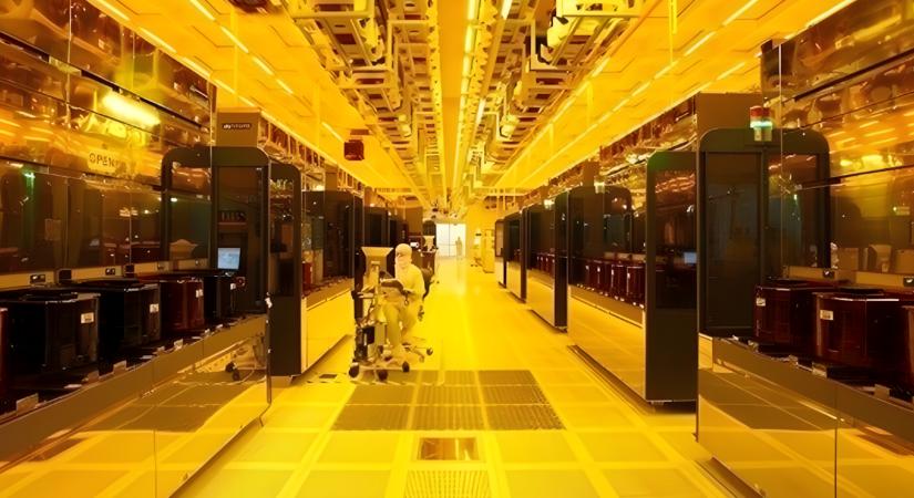 A TSMC korábbi alelnöke lekért pár bizalmas adatot - majd kikötött az Intelnél