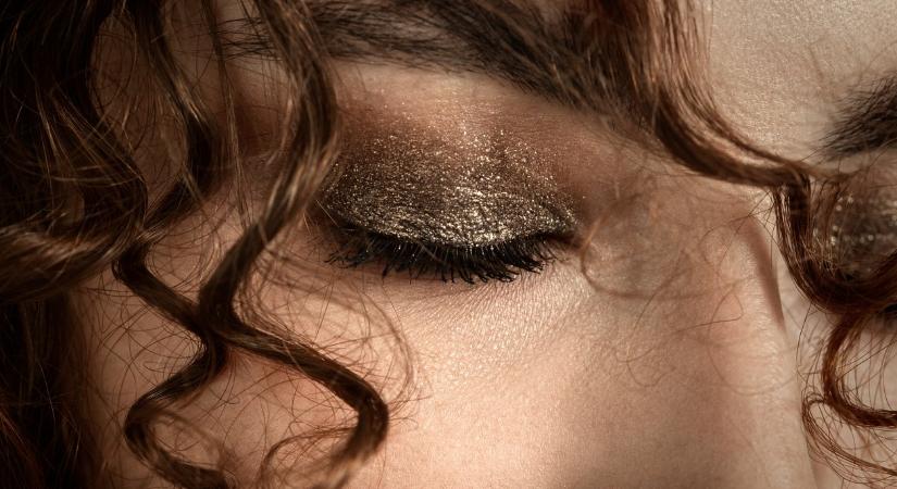 7 utánafordulós nappali smink ünnepi kiadásban