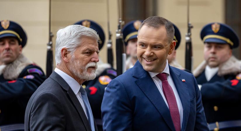 Ukrajna védelme saját biztonságunk védelme – a lengyel és a cseh elnök egyetértenek ebben