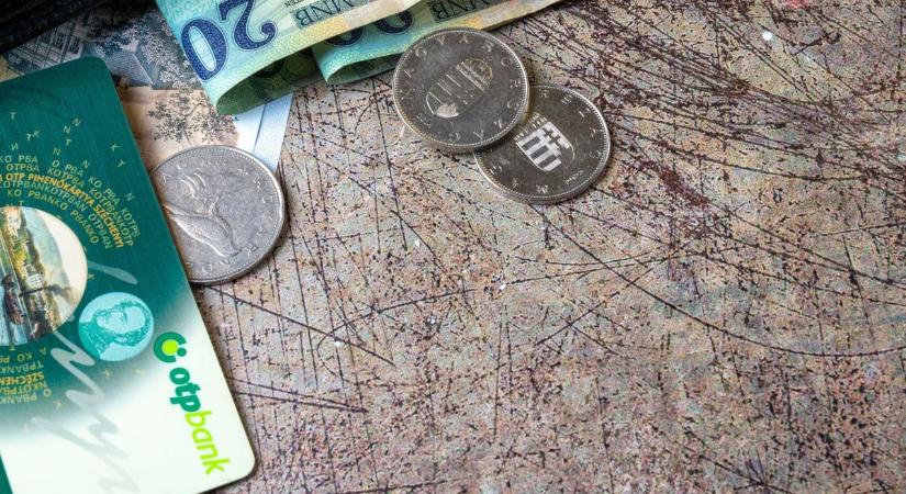 Fontos változás jön december 1-től a SZÉP-kártya használatában